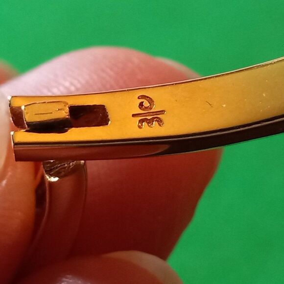 Danbury Mint 14 K Gold Plated "Forever" Bangle/Bracelet Cottagecore - Picture 6 of 7